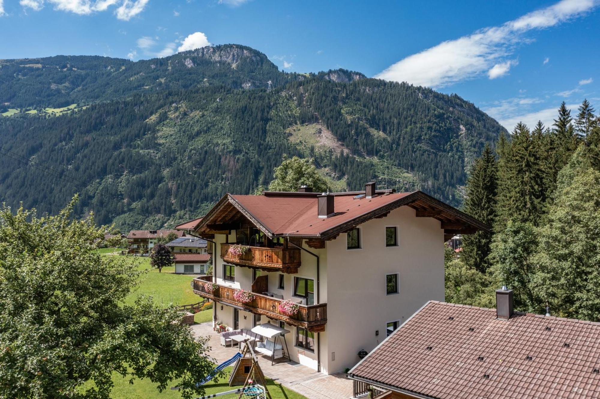 Landhaus Ifangl Mayrhofen Eksteriør billede