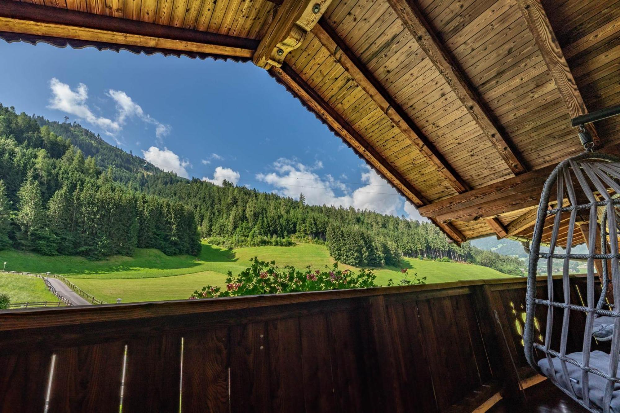 Landhaus Ifangl Mayrhofen Eksteriør billede