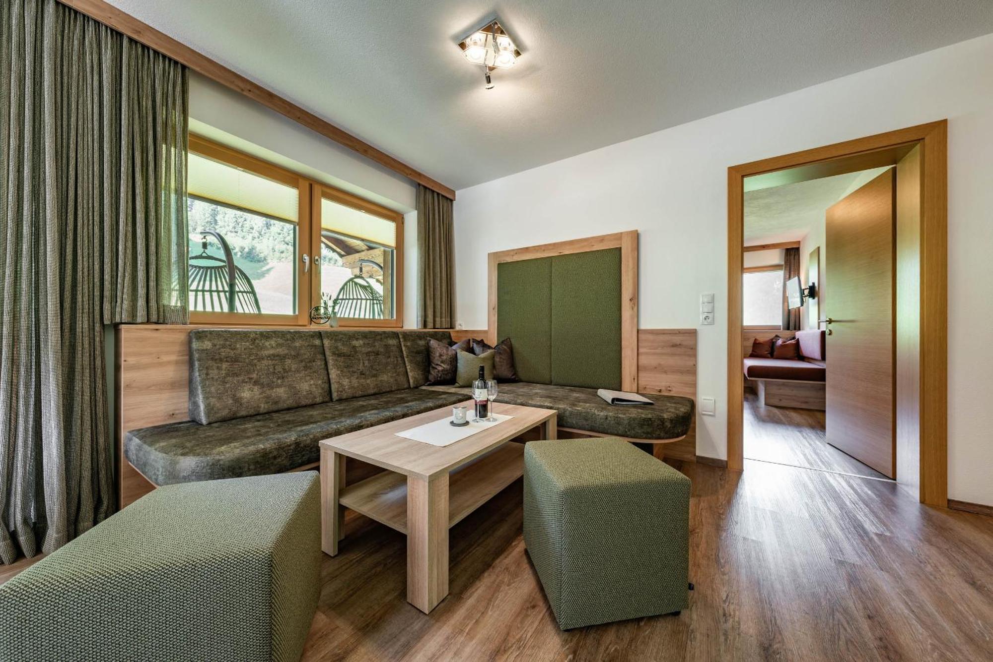 Landhaus Ifangl Mayrhofen Eksteriør billede